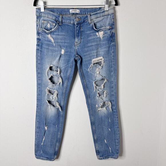Zara Woman Womens Jeans 2 Straight Distressed Ripped Light Wash Low Rise Stretch - Picture 1 of 8